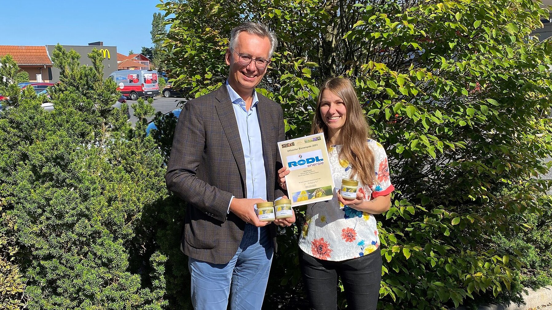 Bienenpatenschaft erneuert