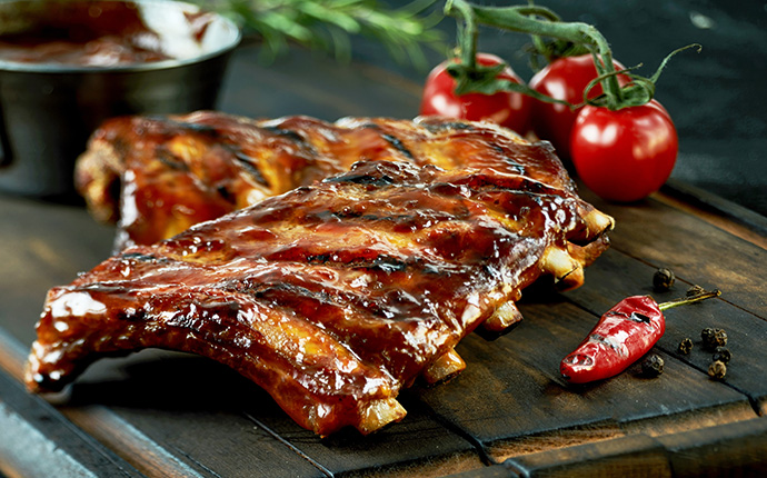 Fleisch auf Grill